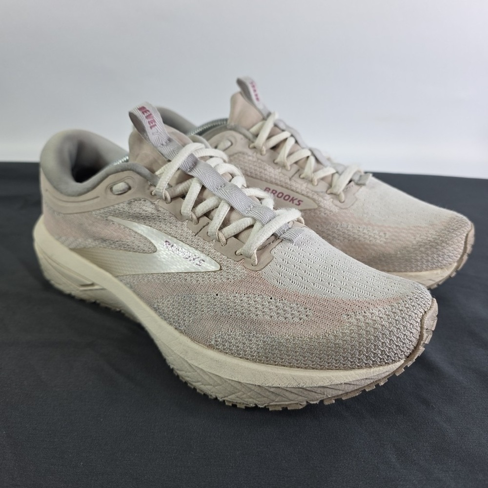 Brooks Revel 7 Womens Size 9 B Coconut Zephyr Pink‎ Road Running Shoes Sneakers